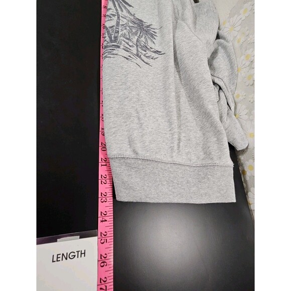 Old Navy Womens Medium Gray Sweater Cropped Palm Trees Coastal Paradise Tropical - Picture 15 of 16
